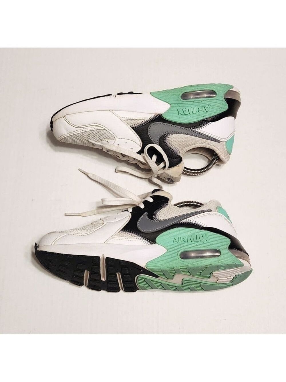 Nike Air Max Excee White Green Grey Leather Mesh Sneakers Size 6 - Picture 3 of 10